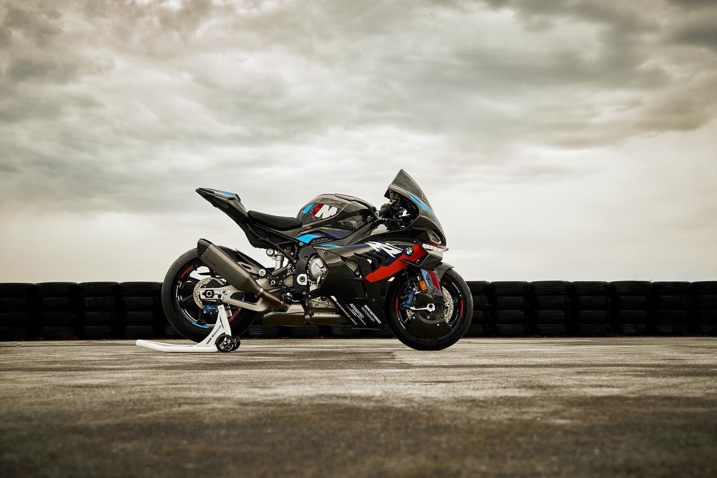 Nouvelle BMW M 1000 RR.Azzurro Lisses